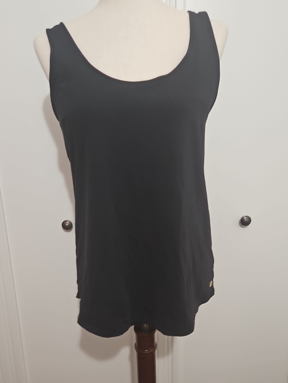 Lilly Pulitzer Classic Women's Black Scoop Neck Tank Top
